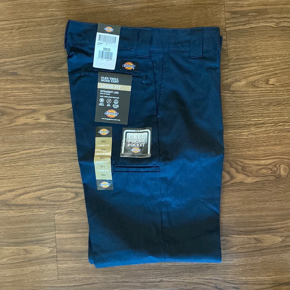 Dickies 30 x 32 Flex Twill Work Pants Loose Fit Straight Leg